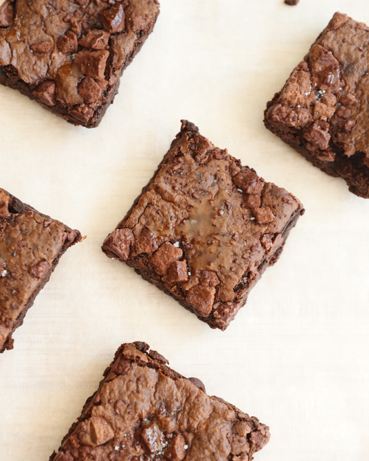 Healthy Chewy Brownies - Skinny Cravings